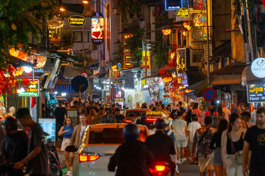 Vietnam Tour Package